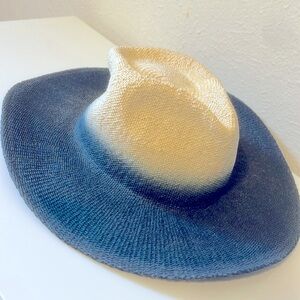 Universal Threads sun hat
